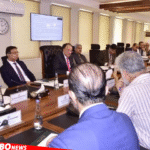PSX snaps bull run on flood, inflation risks